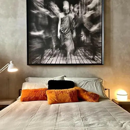 Oneroom Apartment *